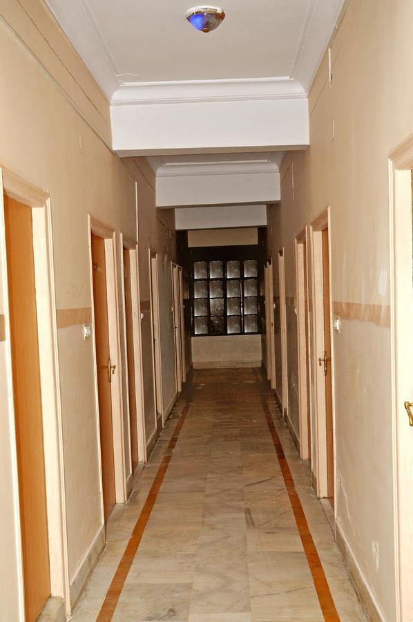 Hotel Kirti Plaza Chittorgarh Bagian luar foto