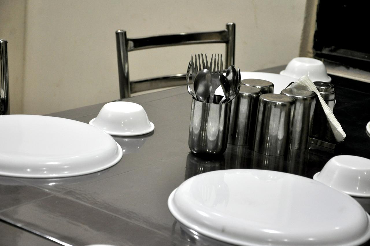 Hotel Kirti Plaza Chittorgarh Bagian luar foto