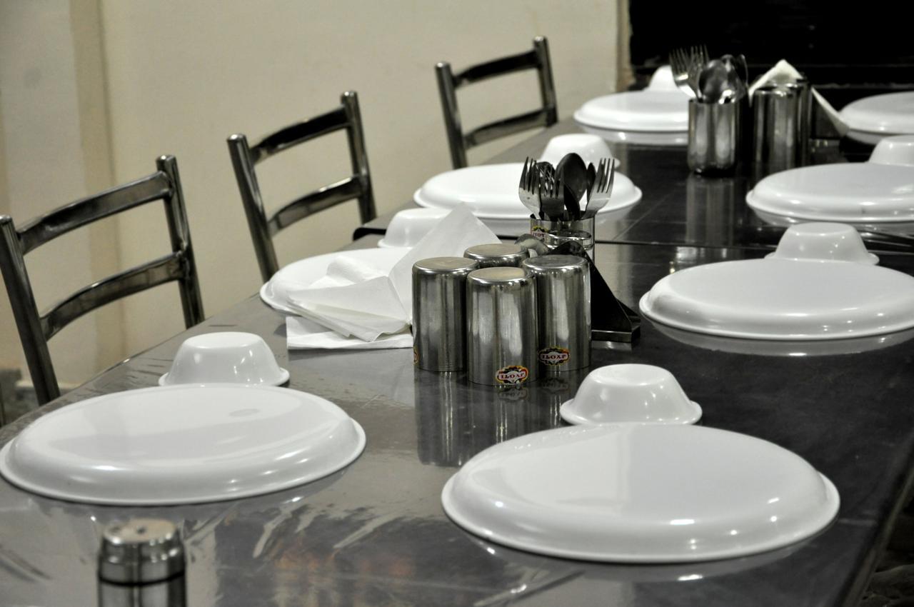 Hotel Kirti Plaza Chittorgarh Bagian luar foto